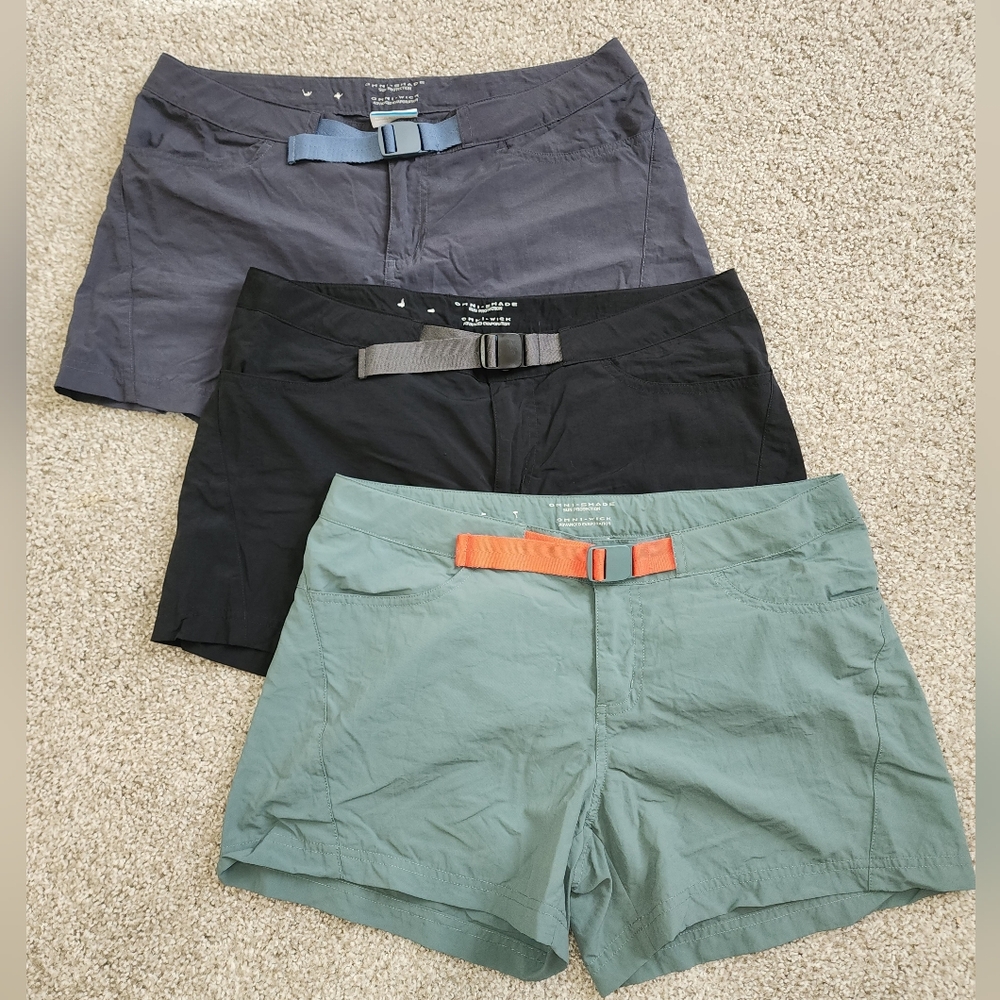 Single Pair Of Columbia Women's Cargo Shorts - Gray, Black Or Green